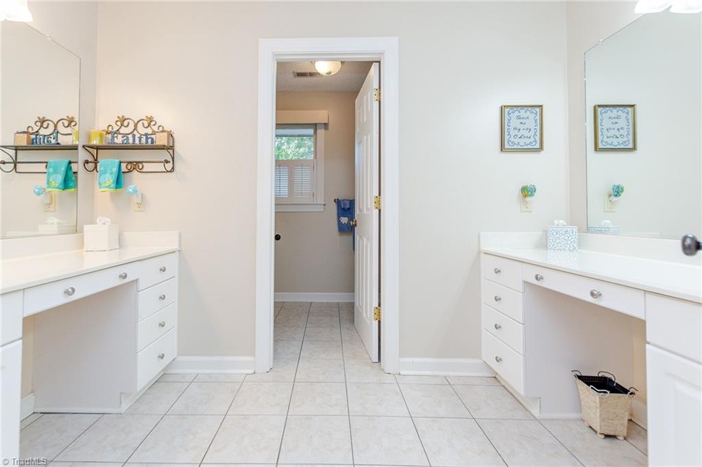 249 Old Mill Road High Point, NC 27265 - Photo 18 of 30 Hall Bath