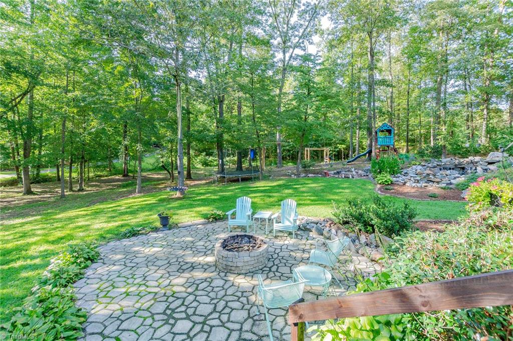 249 Old Mill Road High Point, NC 27265 - Photo 27 of 30 Backyard