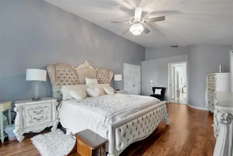 $639,700 | 10022 Oxford Chapel Drive, Tampa, FL 33647