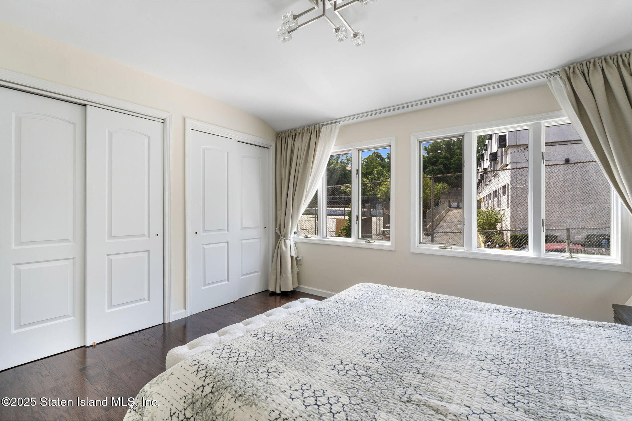 141 Hampton Green Staten Island, NY 10312 - Photo 20 of 25 20-web-or-mls-GLU01229