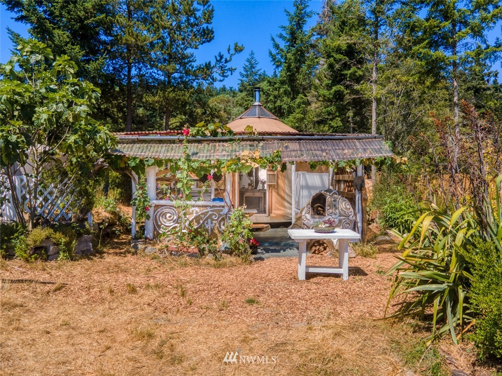598 Sandwith Road Friday Harbor, WA 98250 - Photo 6 of 39 Gallery Image 6