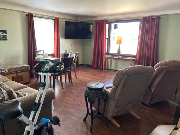 $169,900 | 15701 Heide Street, Rockwood, MI 48173