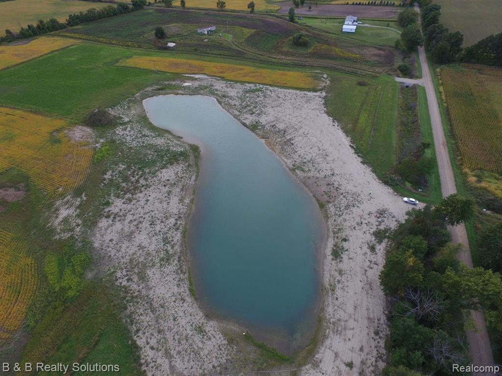 3942 Peck Road North Branch, MI 48461 - Photo 3 of 8 Gallery Image 3