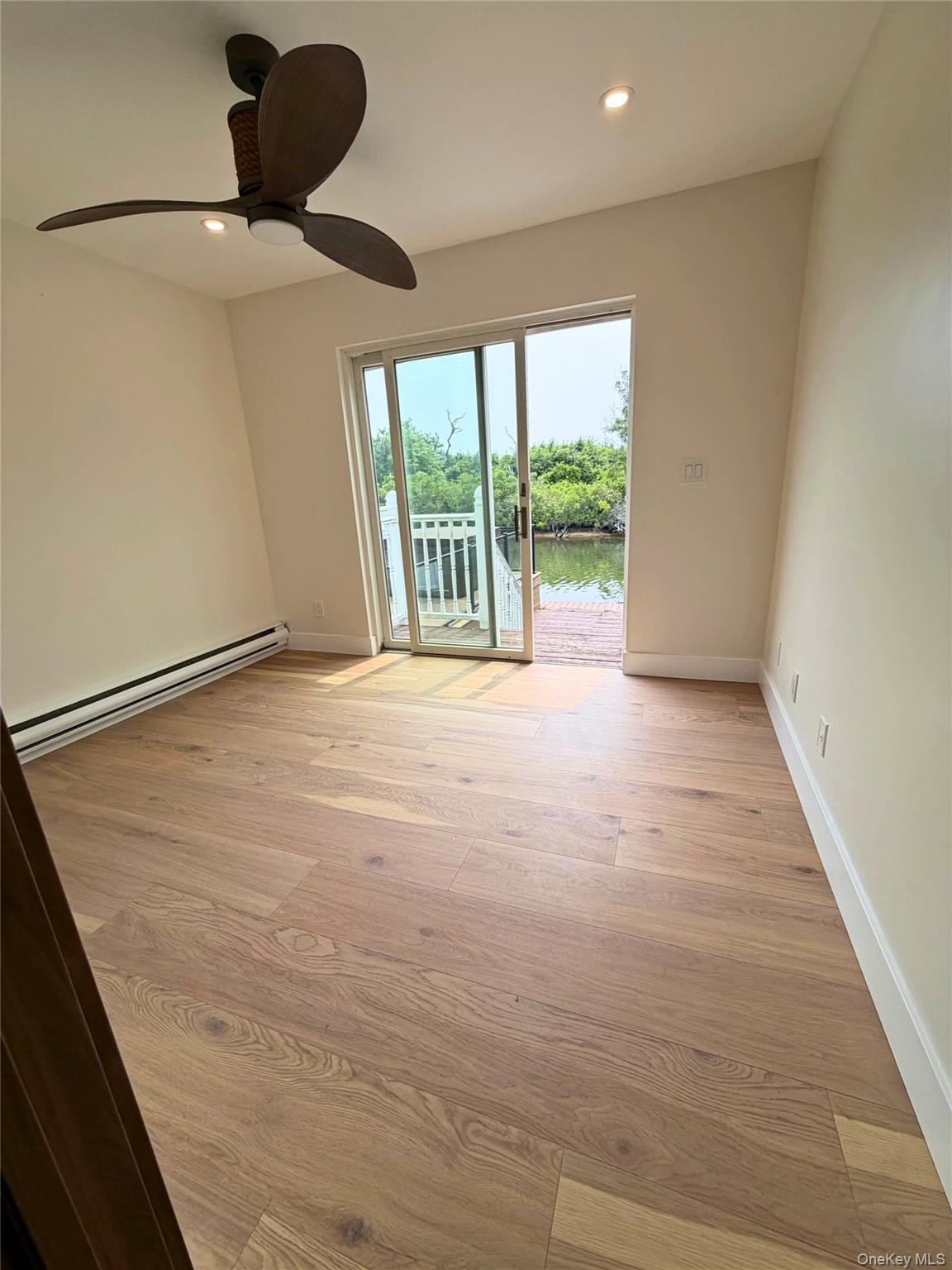 77 East Santa Barbara Road Lindenhurst, NY 11757 - Photo 7 of 11 Gallery Image 7