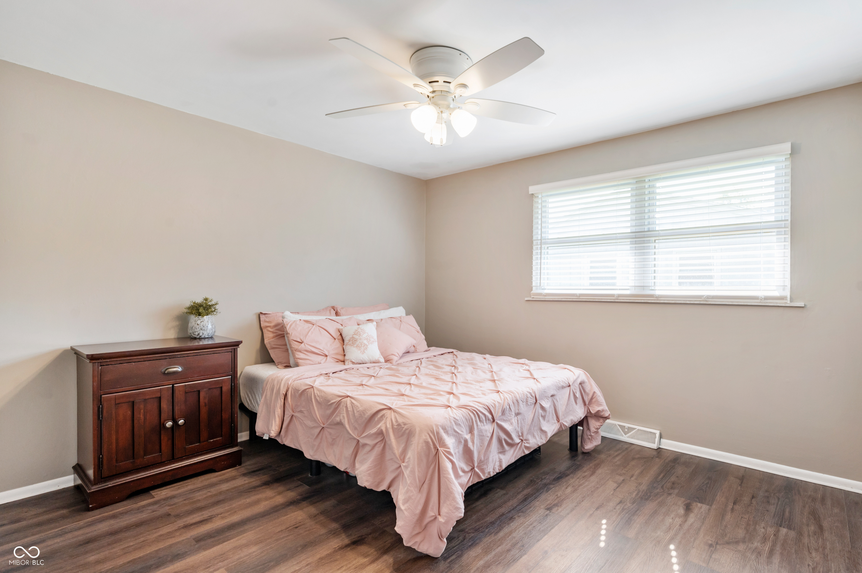2221 Tamarack Road Anderson, IN 46011 - Photo 11 of 18 Gallery Image 11