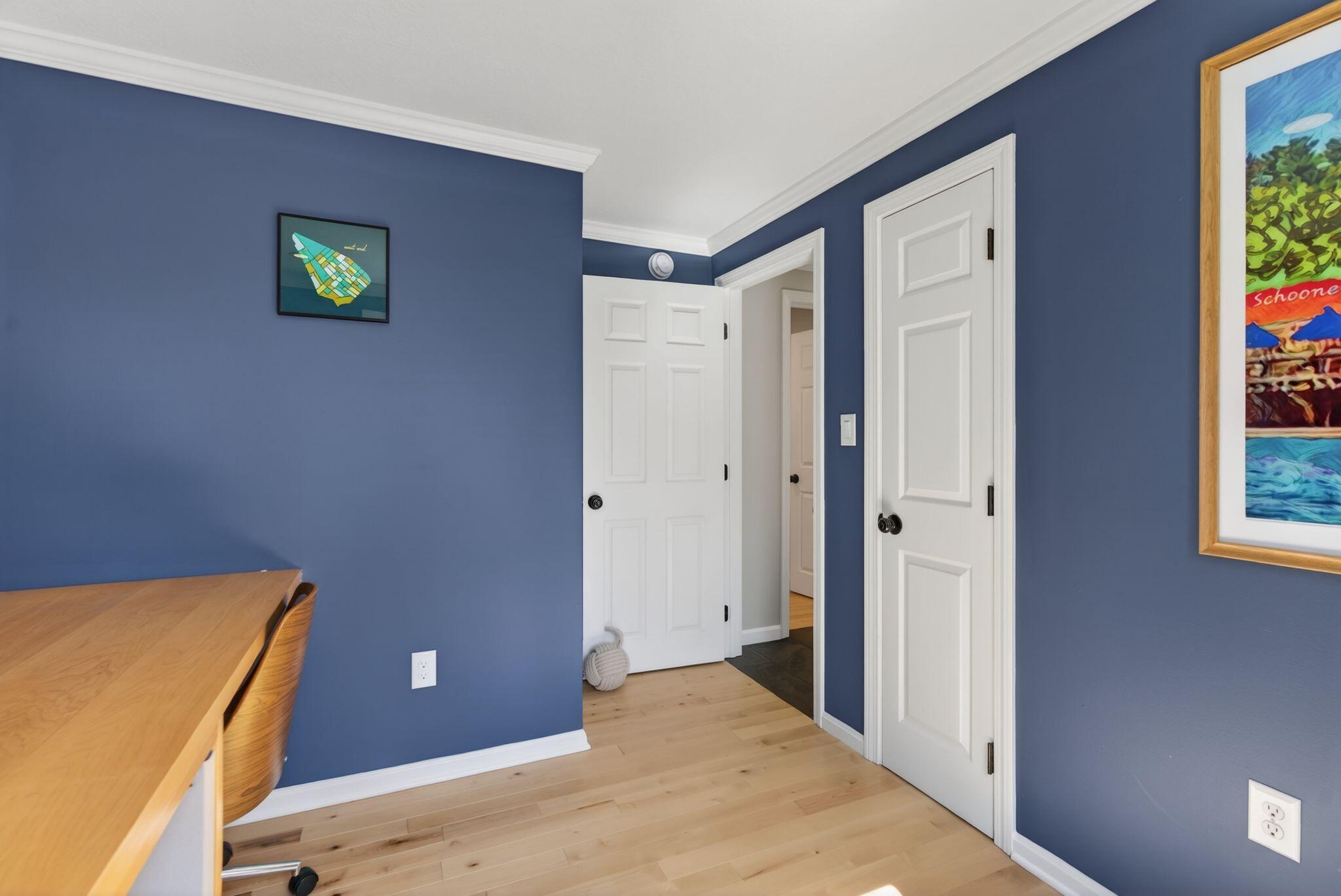 108 Baker Road Freeport, ME 04032 - Photo 14 of 43 1st floor office