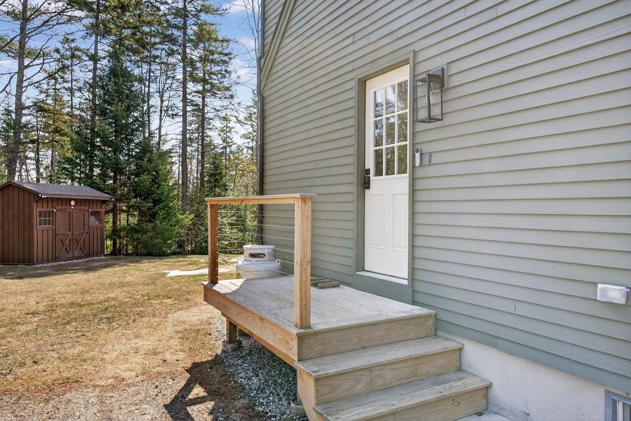 108 Baker Road Freeport, ME 04032 - Photo 2 of 43 Side Entry