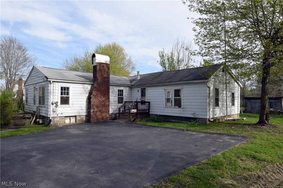 659 State Road Northwest Warren, OH 44483 - Photo 2 of 35 Gallery Image 2