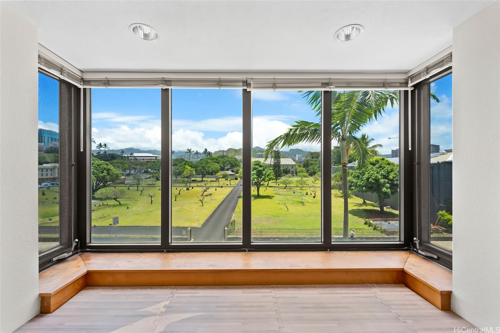 545 Queen Street, Unit 334 Honolulu, HI 96813 - Photo 5 of 23