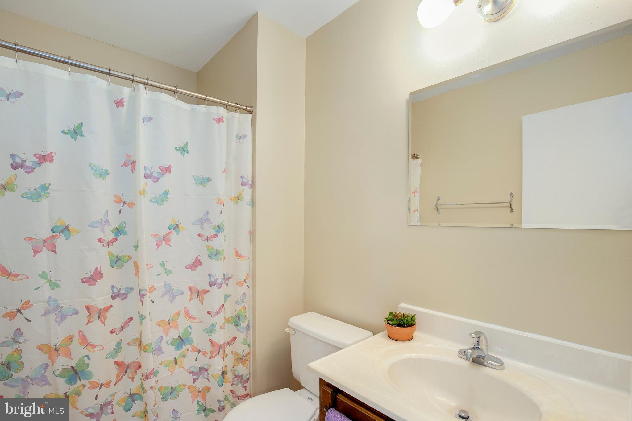 7304 Spring View Court Springfield, VA 22153 - Photo 19 of 32 Gallery Image 19