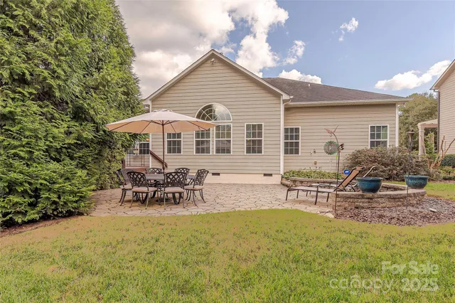 $779,000 | 10213 Benderloch Drive, Charlotte, NC 28277