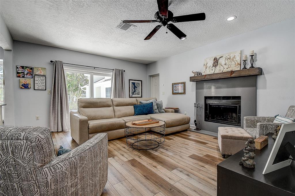 1607 Gulf Road Tarpon Springs, FL 34689 - Photo 21 of 86 Gallery Image 21