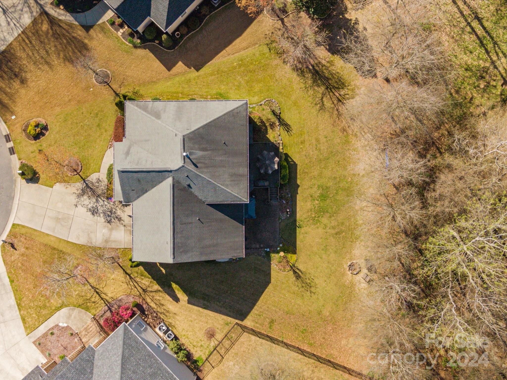 219 Clear Spring Court Fort Mill, SC 29708 - Photo 32 of 38 a view of roof