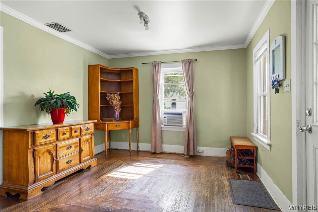 114 Pleasant Street Ridgeway, NY 14103 - Photo 5 of 32
