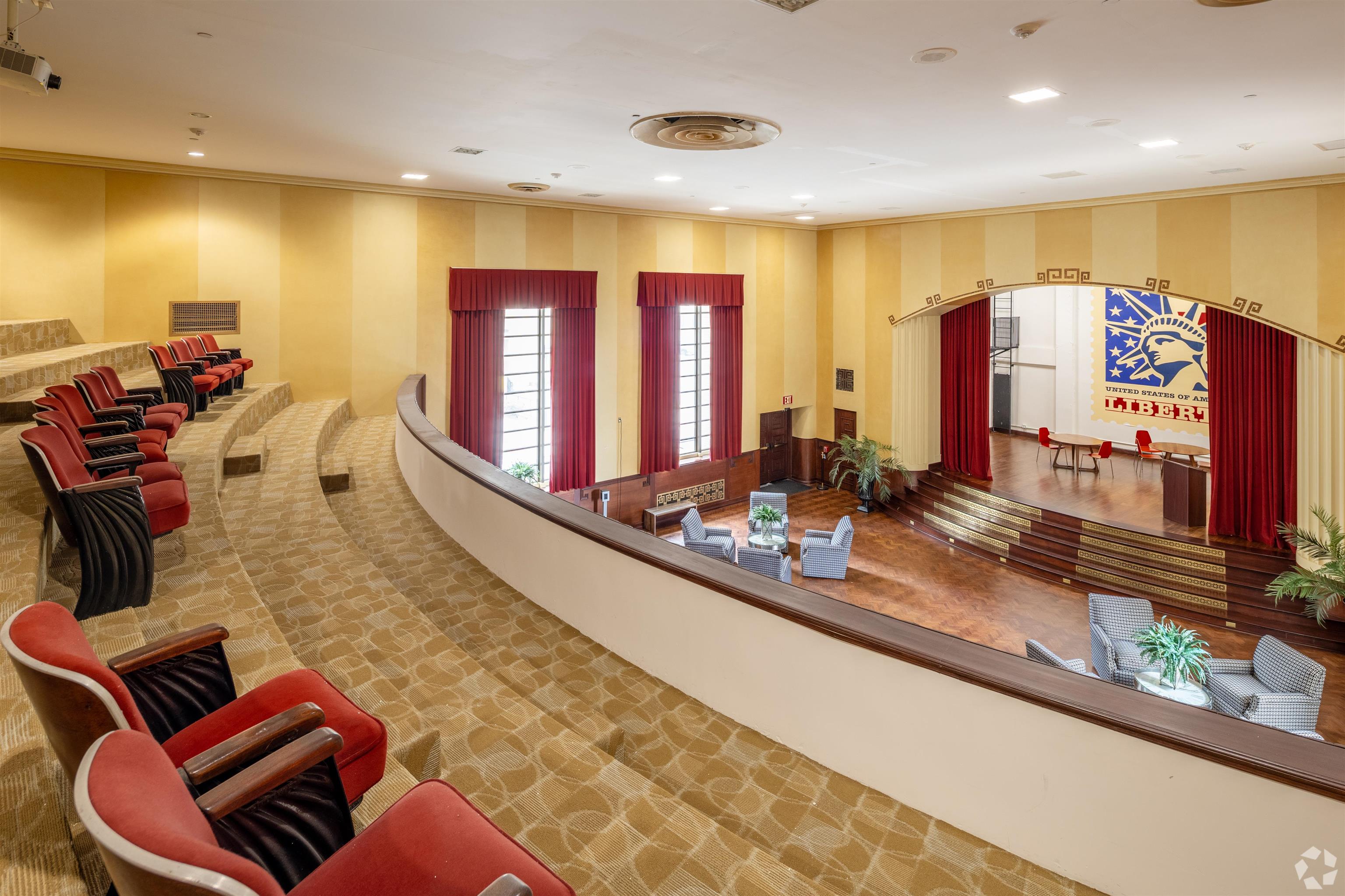 20 Beacon Way, Unit T1106 Jersey City, NJ 07304 - Photo 14 of 21 a living room with furniture