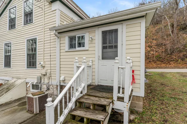 $179,900 | 1130 West 4th Street, Red Wing, MN 55066