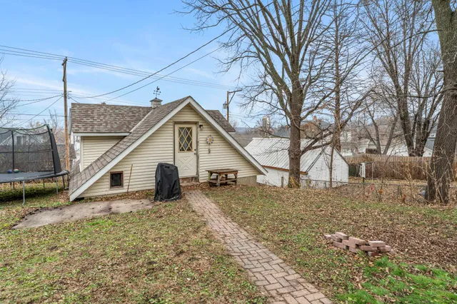 $179,900 | 1130 West 4th Street, Red Wing, MN 55066