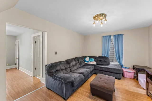 $179,900 | 1130 West 4th Street, Red Wing, MN 55066