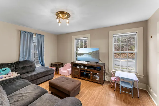 $179,900 | 1130 West 4th Street, Red Wing, MN 55066