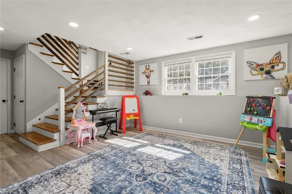 $679,000 | 51 Cove Avenue, Barrington, RI 02806