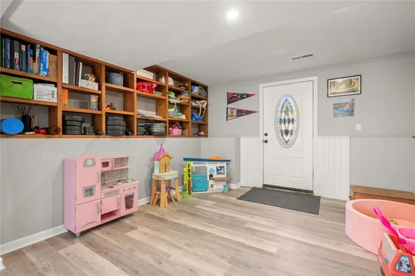 $679,000 | 51 Cove Avenue, Barrington, RI 02806
