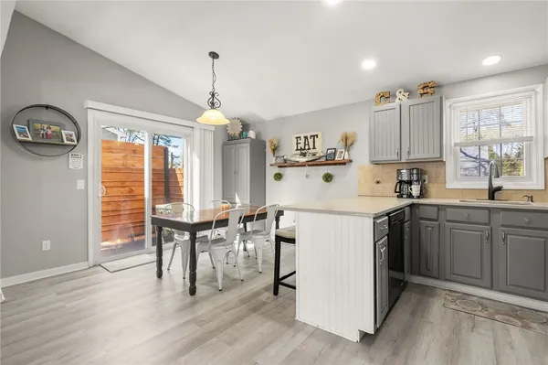 $679,000 | 51 Cove Avenue, Barrington, RI 02806