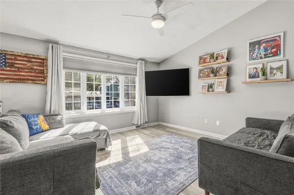 $679,000 | 51 Cove Avenue, Barrington, RI 02806