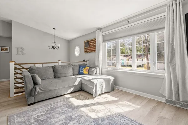 $679,000 | 51 Cove Avenue, Barrington, RI 02806