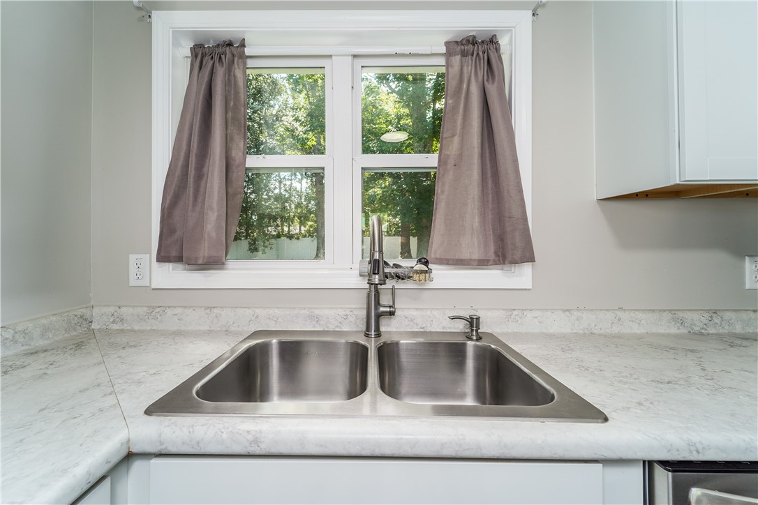 2706 Alice Street Waycross, GA 31501 - Photo 13 of 24