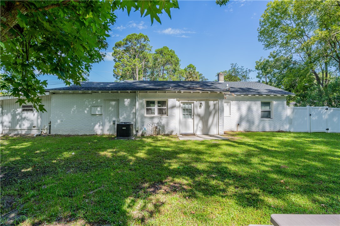 2706 Alice Street Waycross, GA 31501 - Photo 5 of 24