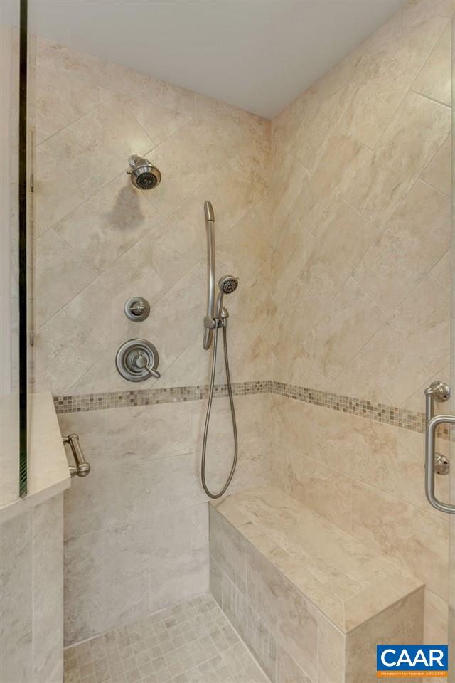 9 Out Of Bounds Road Palmyra, VA 22963 - Photo 22 of 37 a bathroom with a shower