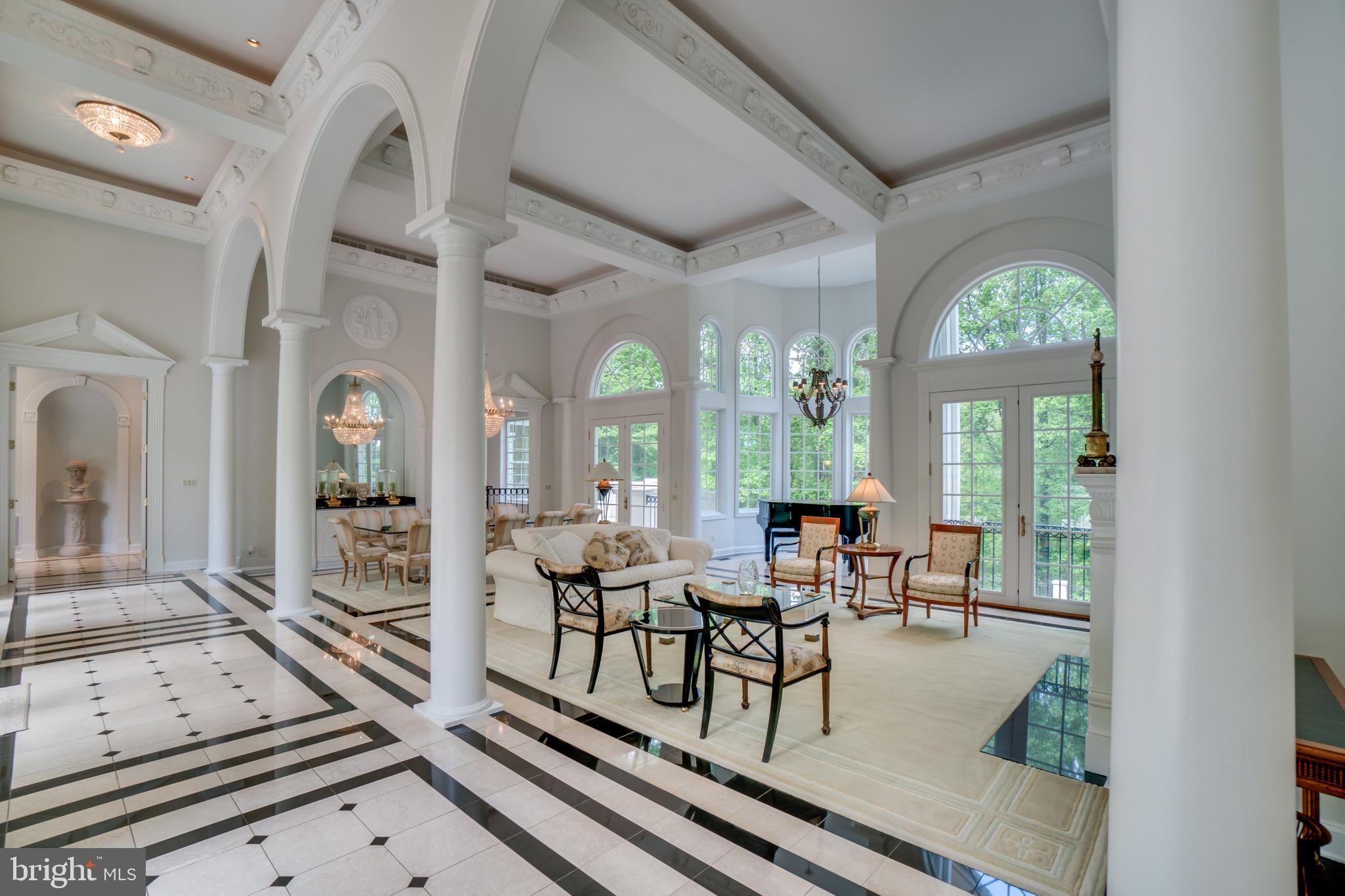 1336 Potomac School Road McLean, VA 22101 - Photo 3 of 61