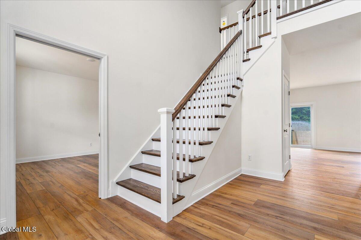 14 Brookhaven Court Wilton, NY 12866 - Photo 14 of 45 21-6 EASTPOINTE DR-19