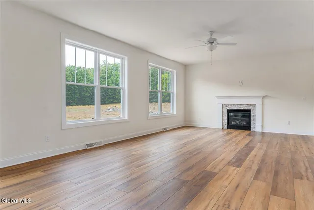 $741,500 | 14 Brookhaven Court, Wilton, NY 12866