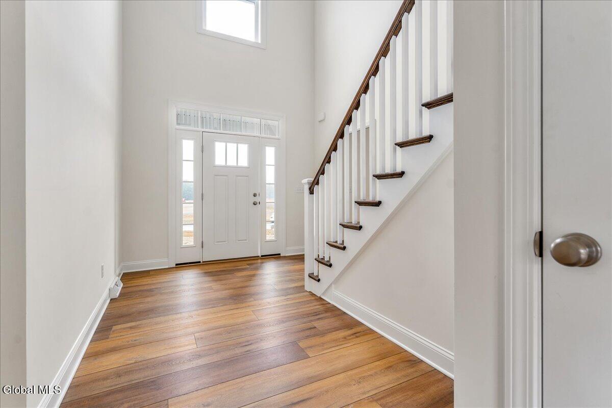 14 Brookhaven Court Wilton, NY 12866 - Photo 20 of 45 31-6 EASTPOINTE DR-24