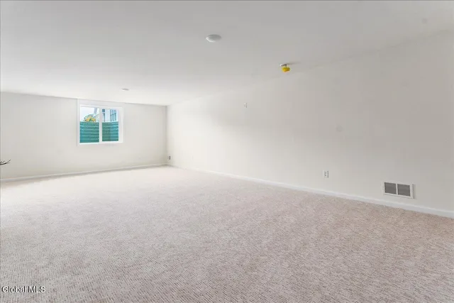 $741,500 | 14 Brookhaven Court, Wilton, NY 12866