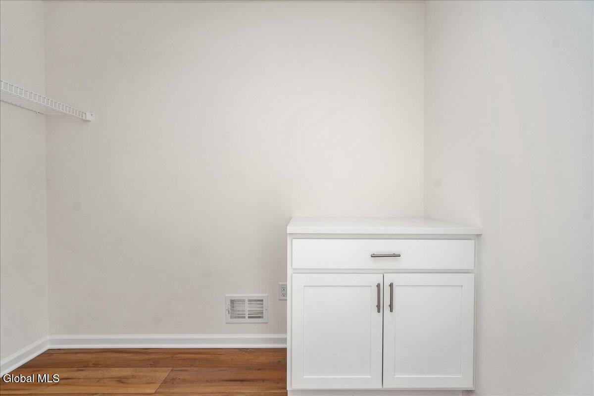 14 Brookhaven Court Wilton, NY 12866 - Photo 27 of 45 39-6 EASTPOINTE DR-30