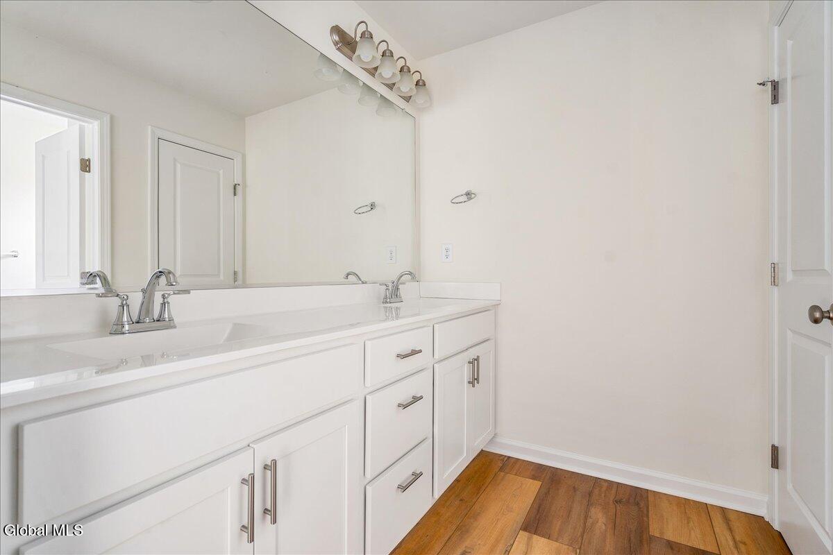 14 Brookhaven Court Wilton, NY 12866 - Photo 36 of 45 48-6 EASTPOINTE DR-39