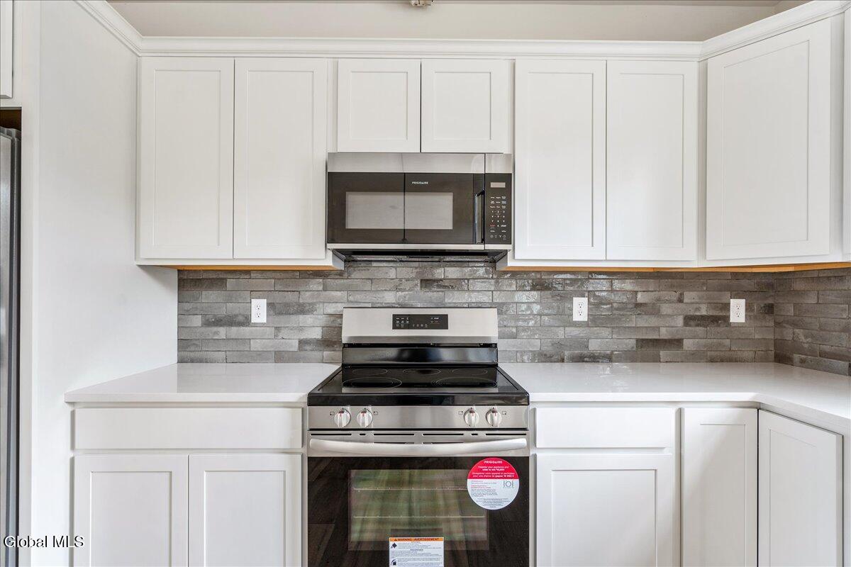 14 Brookhaven Court Wilton, NY 12866 - Photo 42 of 45 59-6 EASTPOINTE DR-9