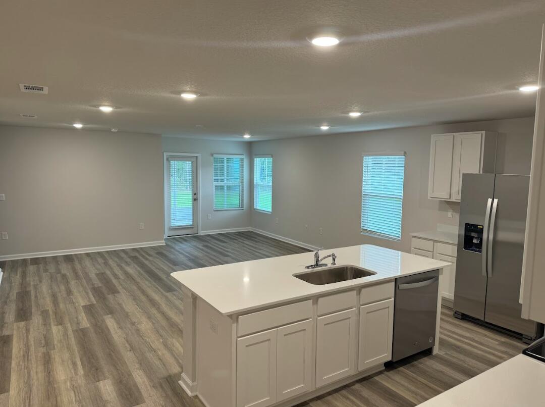 537 Mary Lou Way Crestview, FL 32539 - Photo 6 of 10 a bathroom with a sink and a mirror
