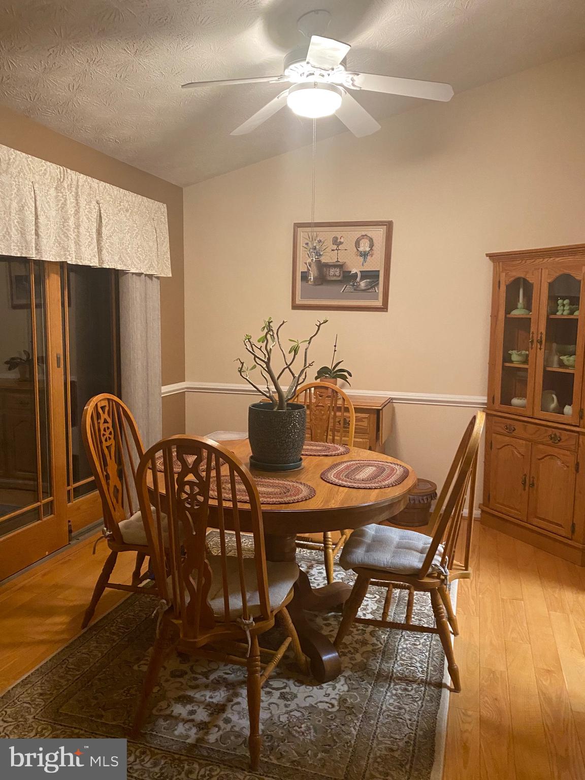 3817 Longley Road Abingdon, MD 21009 - Photo 8 of 51 Dining Room 10 ' x 10 ' on Upper Level