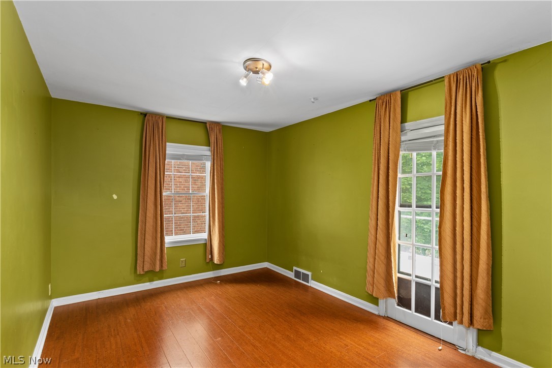 3683 Normandy Road Cleveland, OH 44120 - Photo 20 of 33