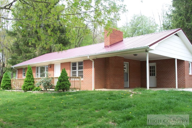 858 Dogget Road West Jefferson, NC 28694 - Photo 1 of 1 Gallery Image 1