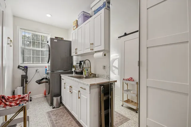 $649,900 | 34115 North Wooded Glen Drive, Grayslake, IL 60030