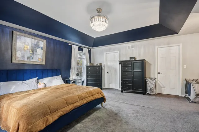 $649,900 | 34115 North Wooded Glen Drive, Grayslake, IL 60030