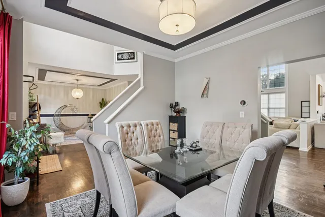 $649,900 | 34115 North Wooded Glen Drive, Grayslake, IL 60030