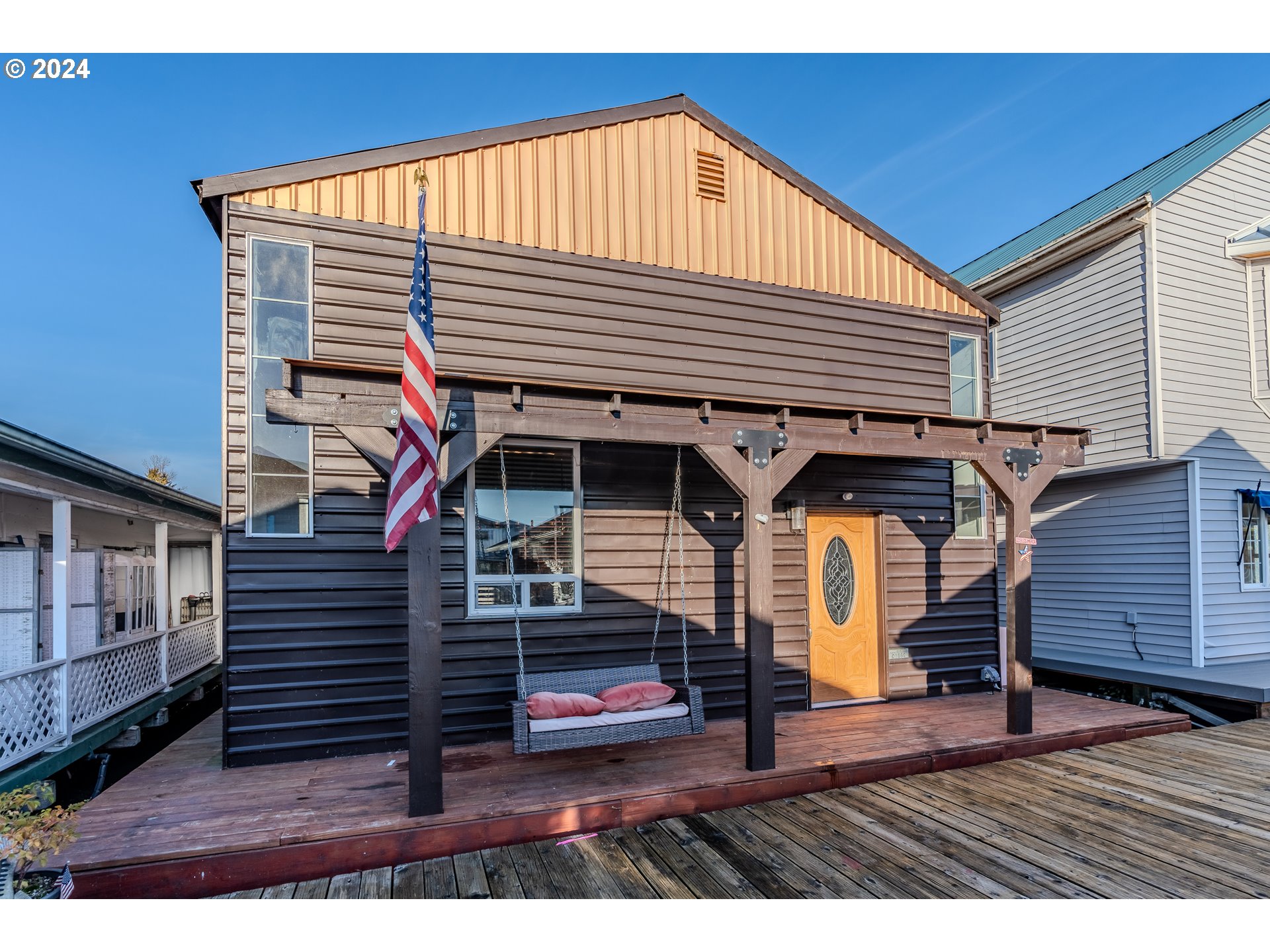 34326 Johnson's Landing Road Scappoose, OR 97056 - Photo 1 of 41 Gallery Image 1