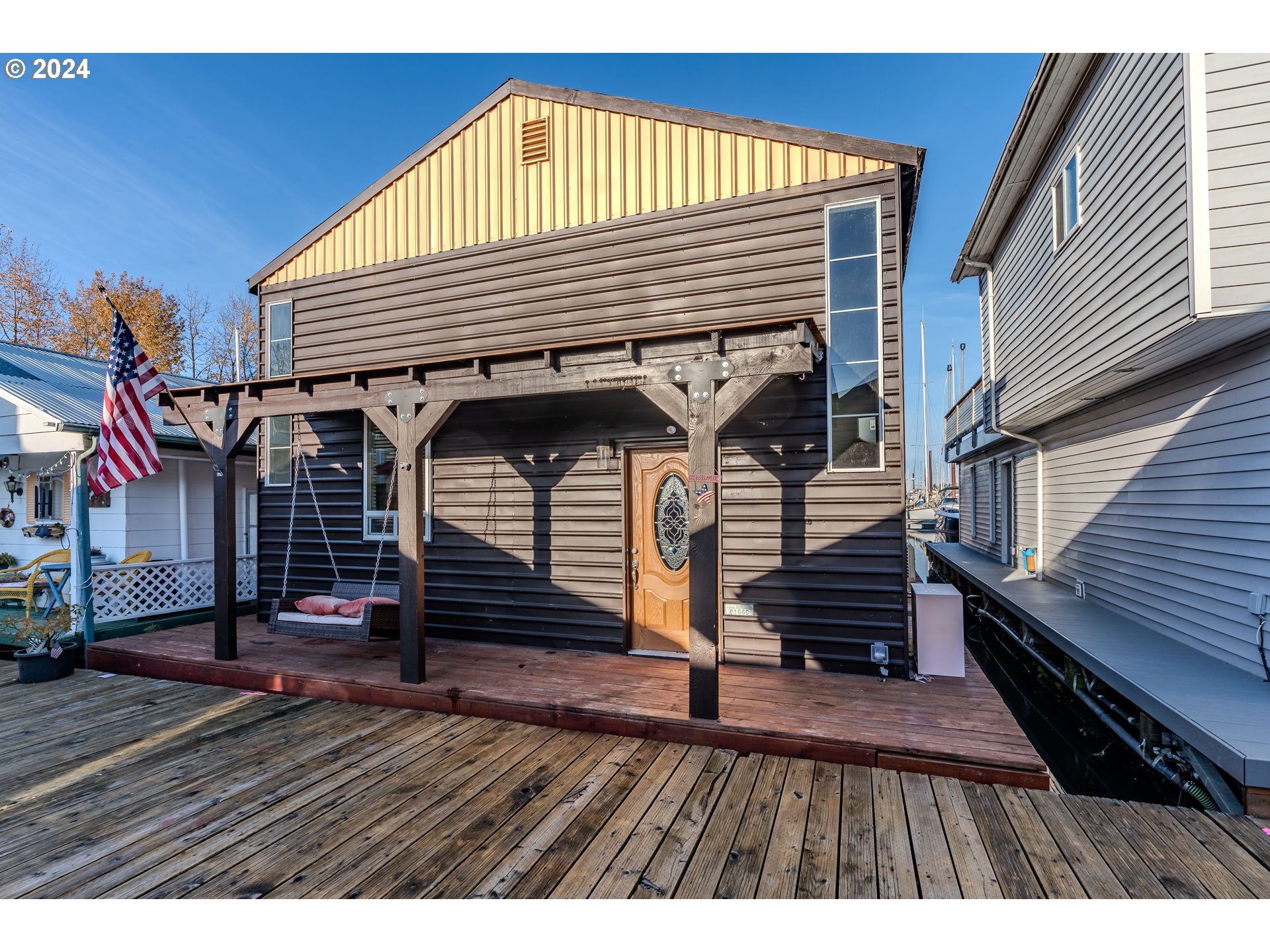 34326 Johnson's Landing Road Scappoose, OR 97056 - Photo 2 of 41 Gallery Image 2