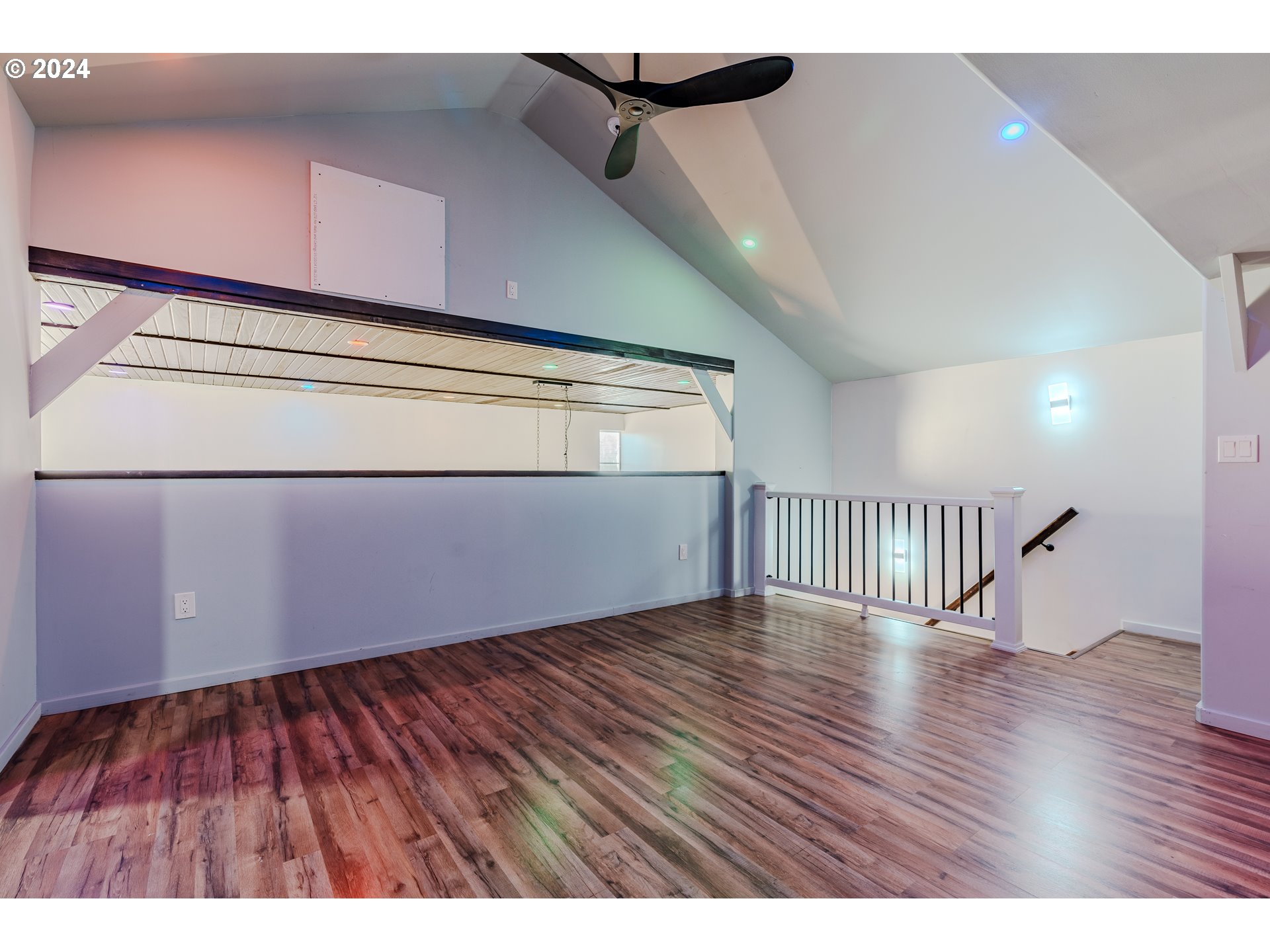 34326 Johnson's Landing Road Scappoose, OR 97056 - Photo 25 of 41 Gallery Image 25