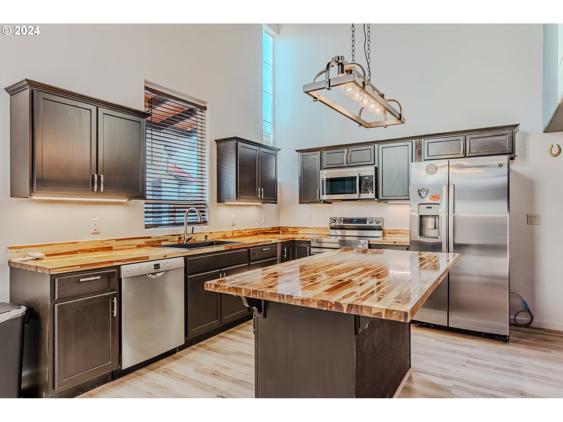 34326 Johnson's Landing Road Scappoose, OR 97056 - Photo 10 of 41 Gallery Image 10